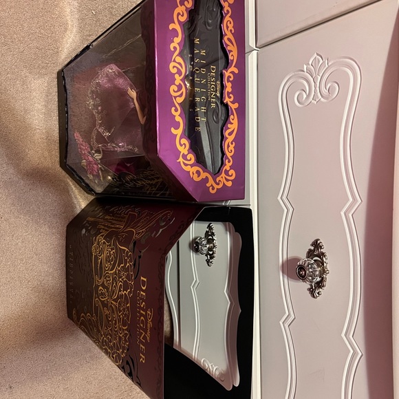 Disney store limited edition masquerade rapunzel doll new in box - Picture 4 of 6